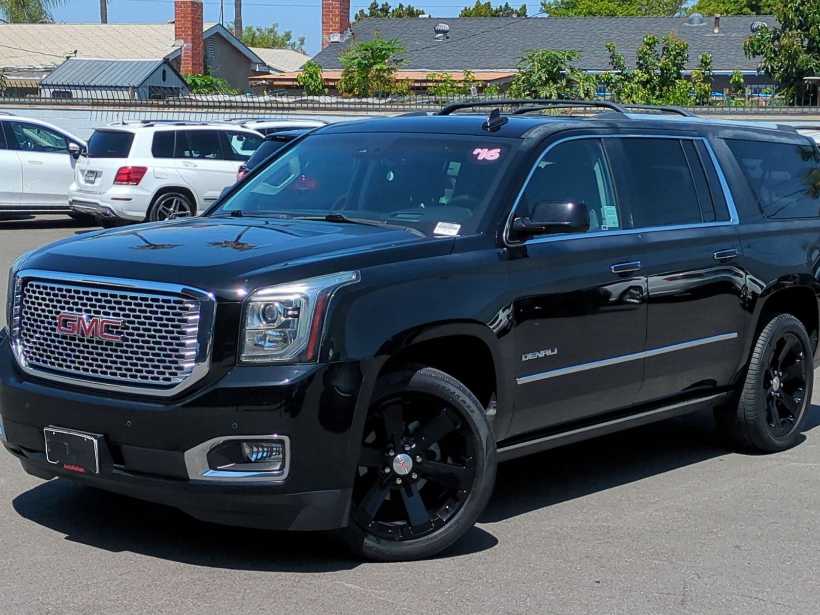 2016 GMC Yukon Denali AWD's photo