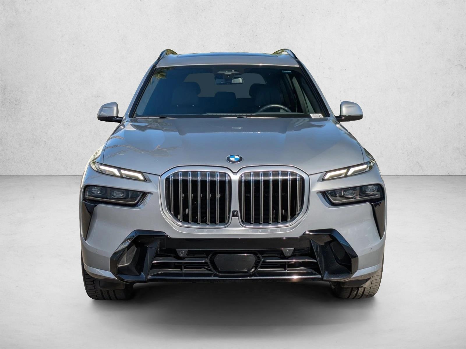 2023 Bmw X7 xDrive40i photo 2