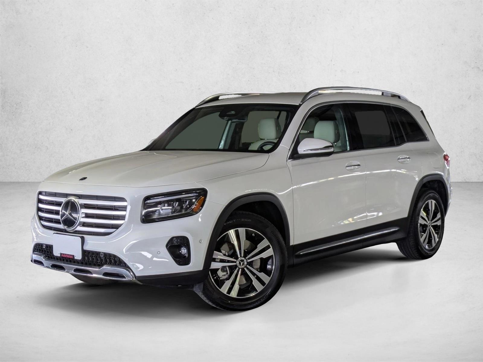 2025 Mercedes-Benz GLB GLB 250's photo