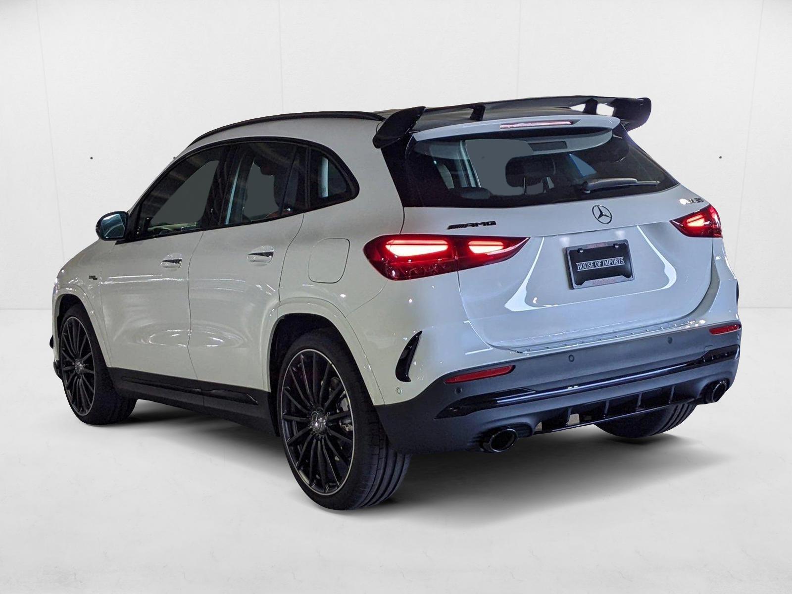 2025 Mercedes-Benz GLA GLA35 AMG - Photo 9