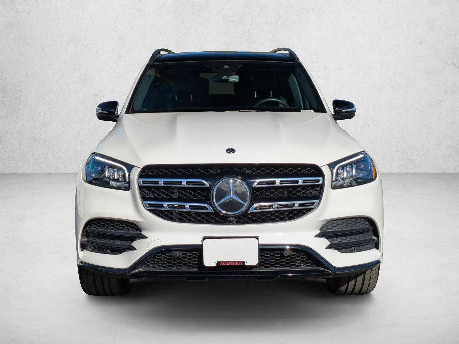 2022 Mercedes Benz GLS 450 4MATIC photo 2