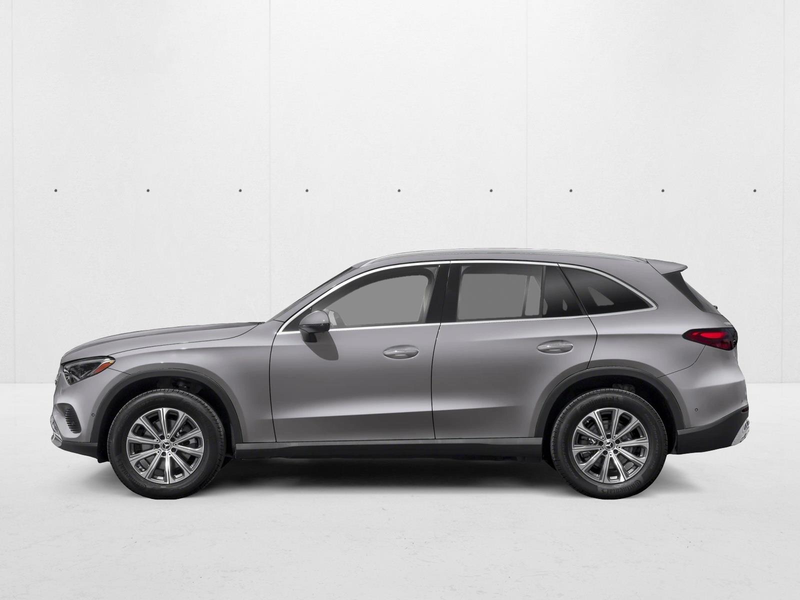 2026 Mercedes Benz GLC 300 photo 3