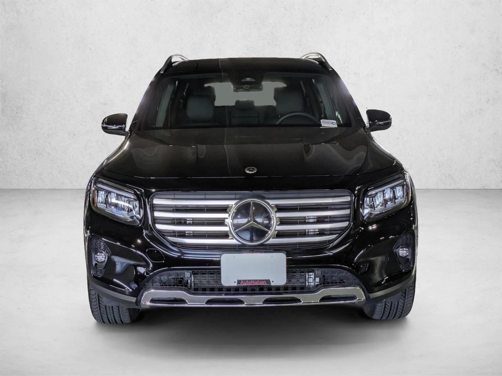 2025 Mercedes-Benz GLB GLB 250's photo