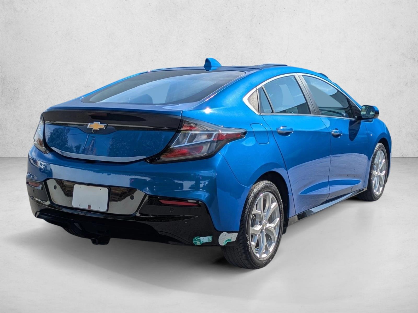 2016 Chevrolet Volt Premier photo 4