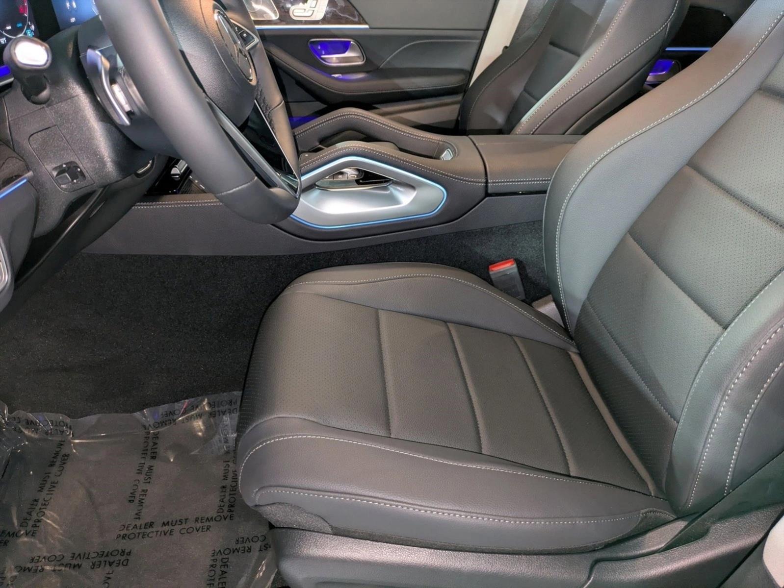 2026 Mercedes Benz GLE 450 4MATIC photo 2