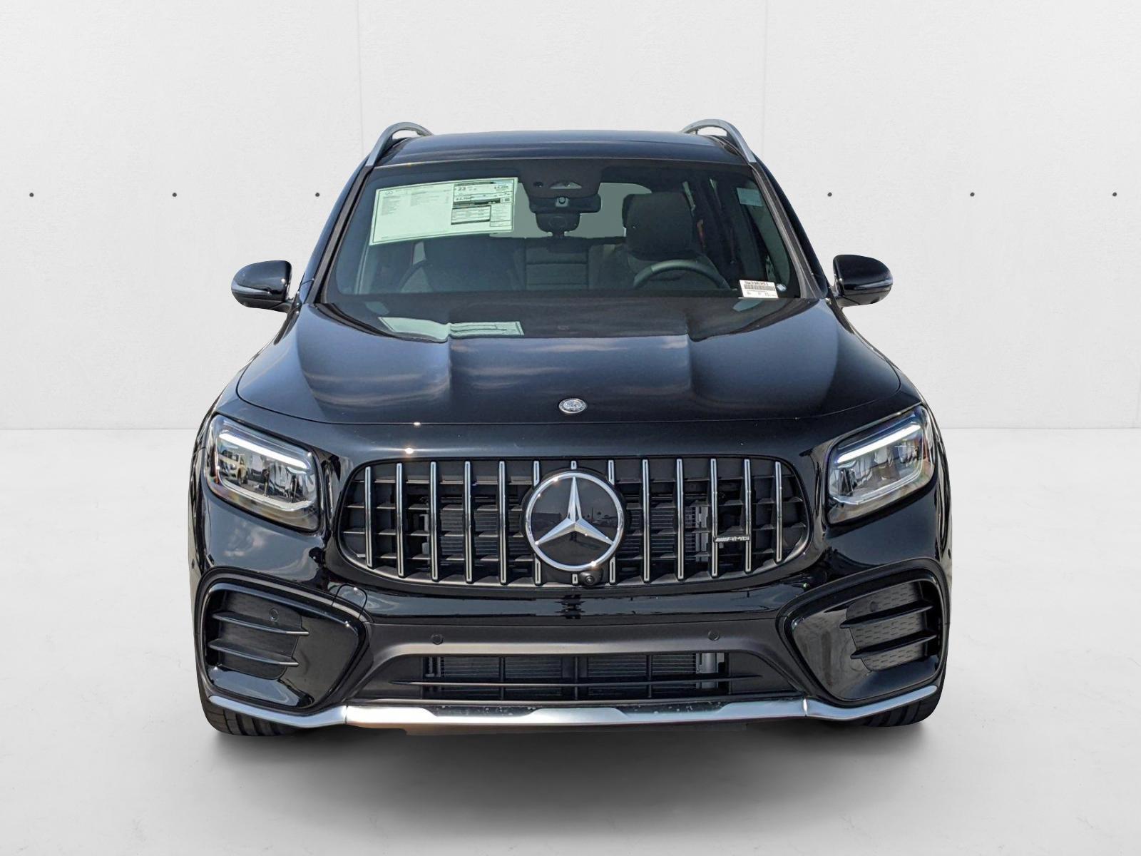 2025 Mercedes-Benz GLB GLB35 AMG - Photo 6