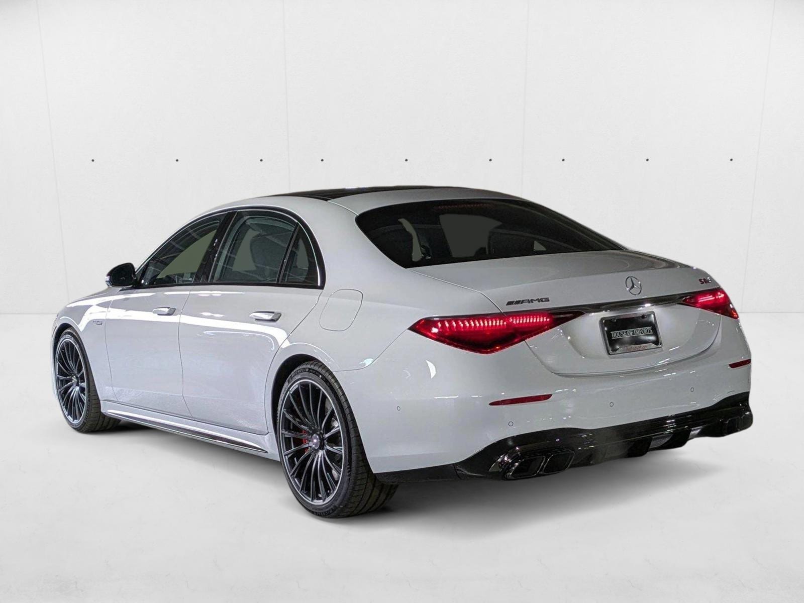 2025 Mercedes-Benz S-Class S 63 - Photo 9