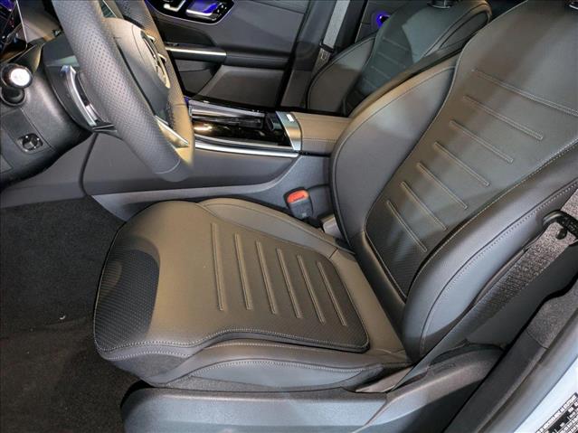 2025 Mercedes Benz GLC 300 AMG photo 4