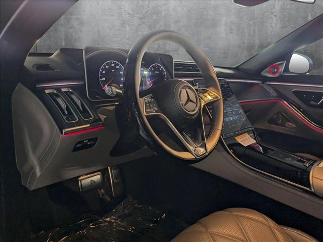 2025 Mercedes Benz S Maybach 450 680 4MATIC photo 3