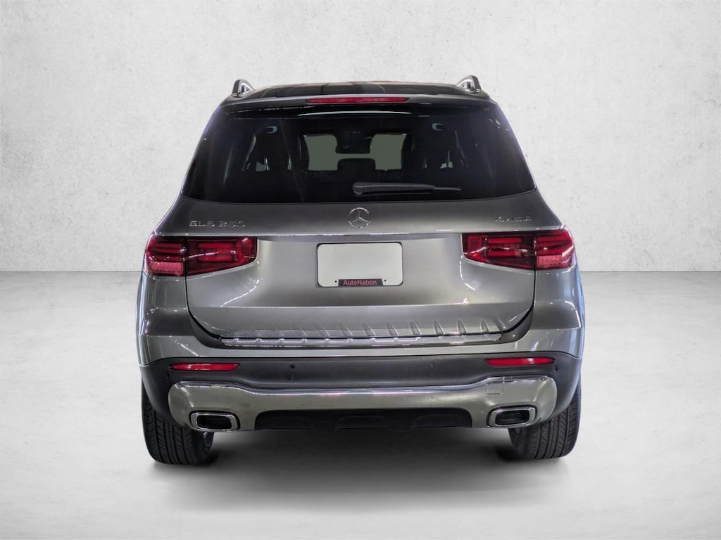 Certified 2025 Mercedes-Benz GLB 4MATIC SUV