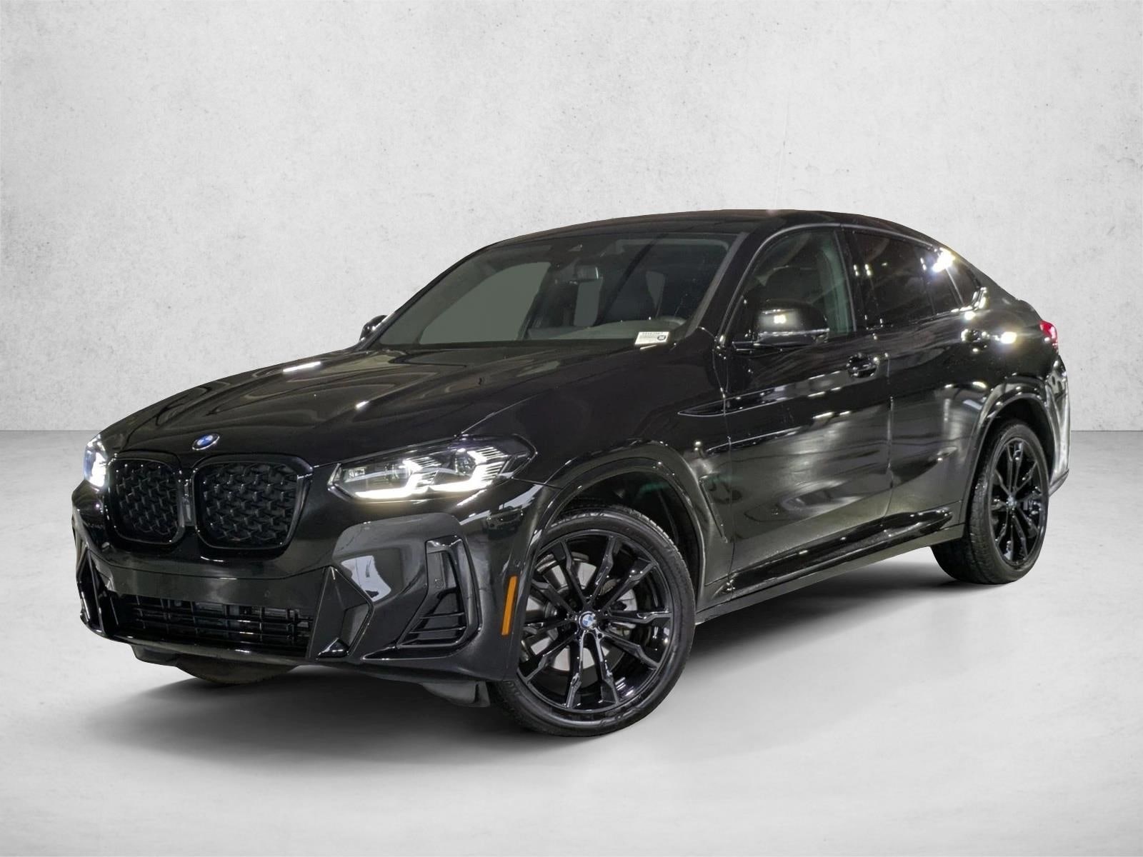 2025 BMW X4 30i's photo