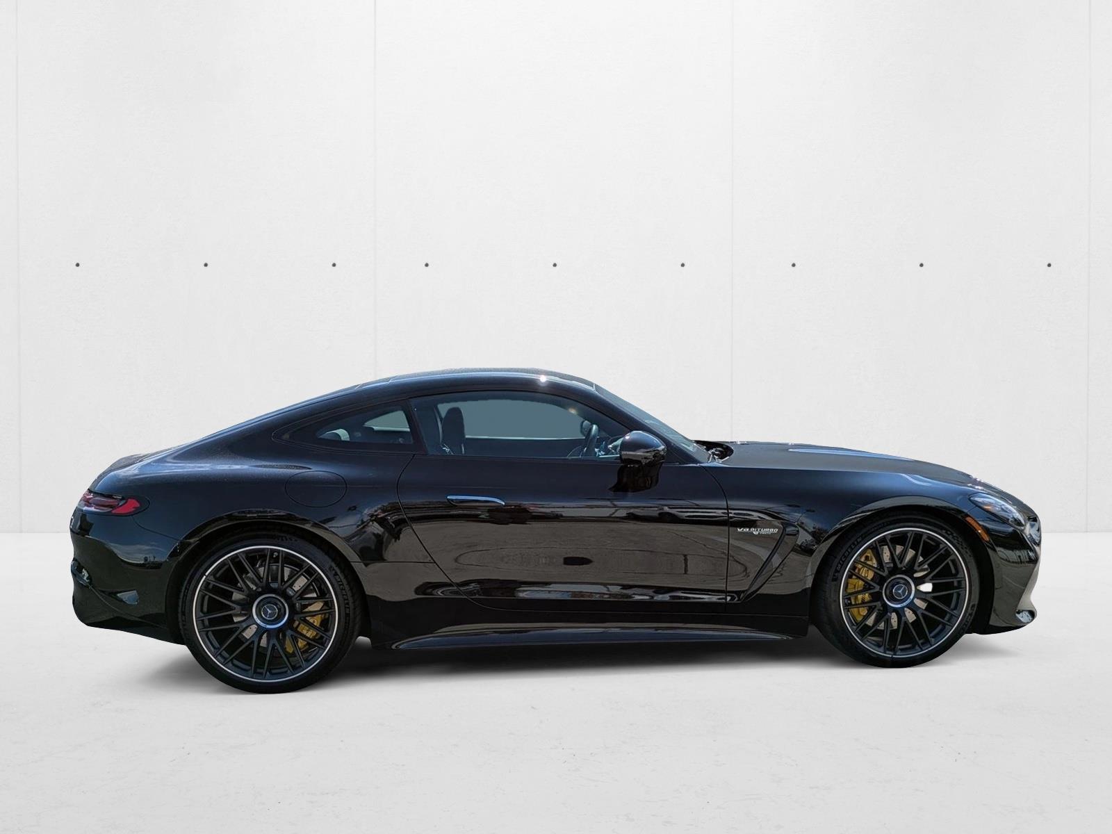 2025 Mercedes Benz AMG GT photo 4