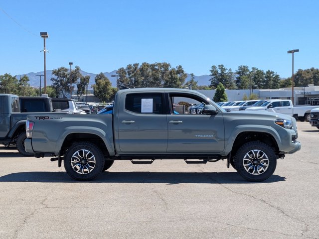 2023 Toyota Tacoma TRD Sport Double Cab V6 photo 4