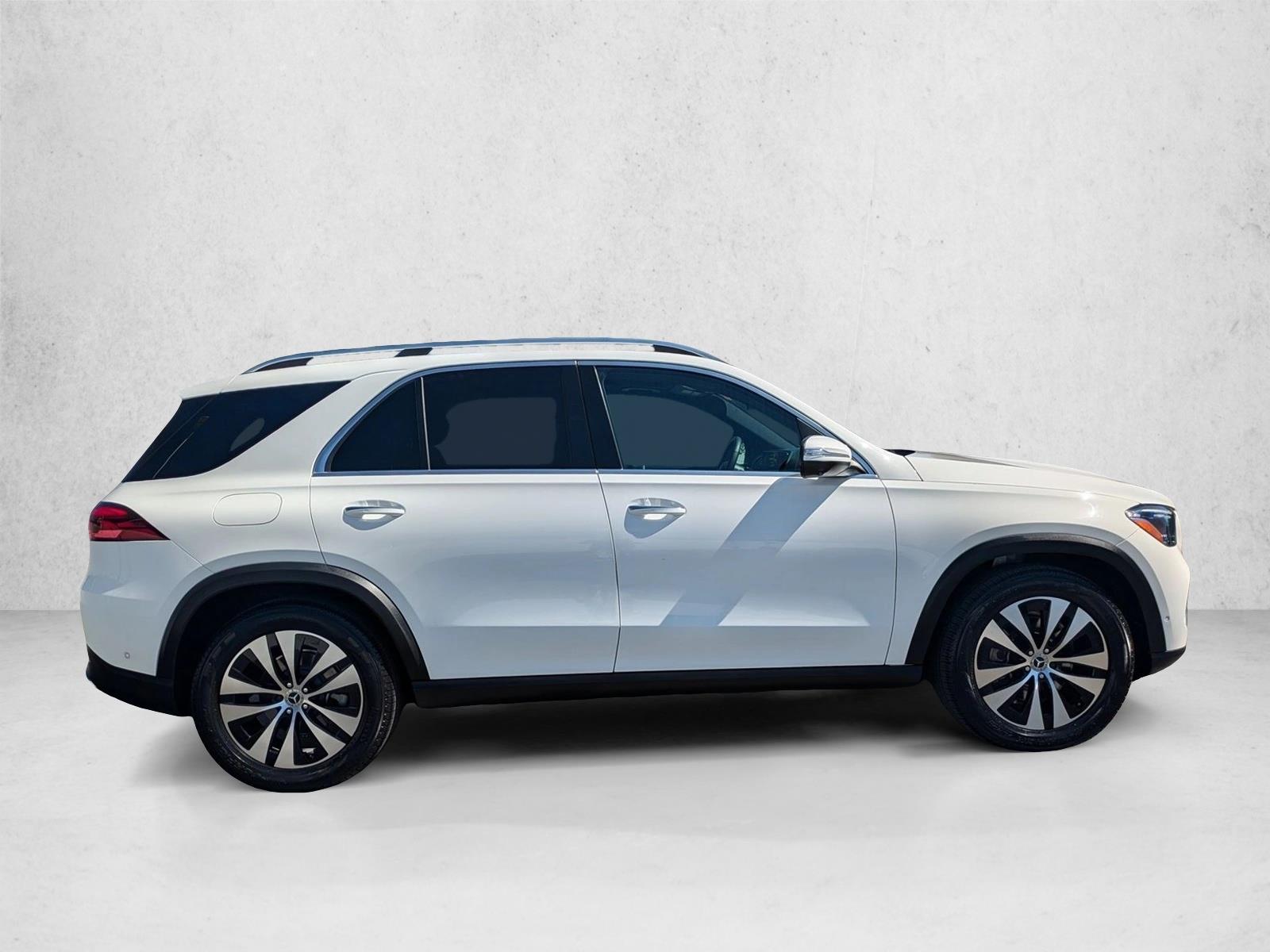 2024 Mercedes Benz GLE 350 4MATIC photo 4