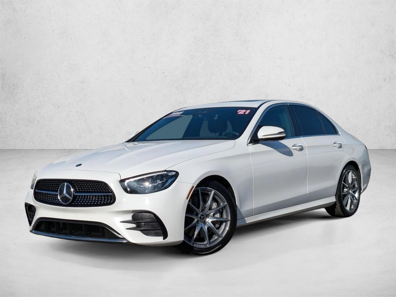 2021 Mercedes-Benz E-Class E350's photo