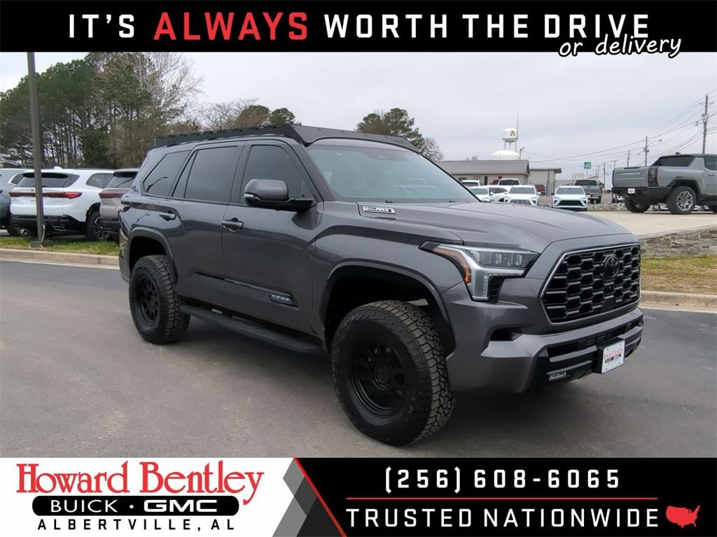 2024 Toyota Sequoia Platinum's photo