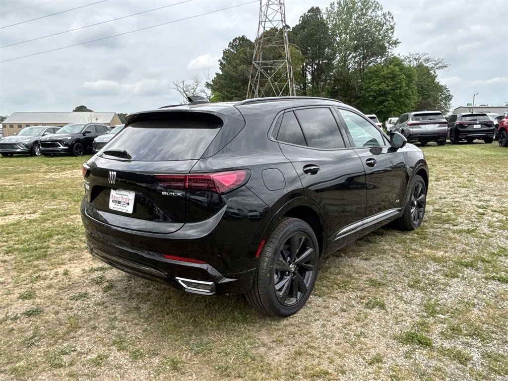 2025 Buick Envision Sport Touring photo 3