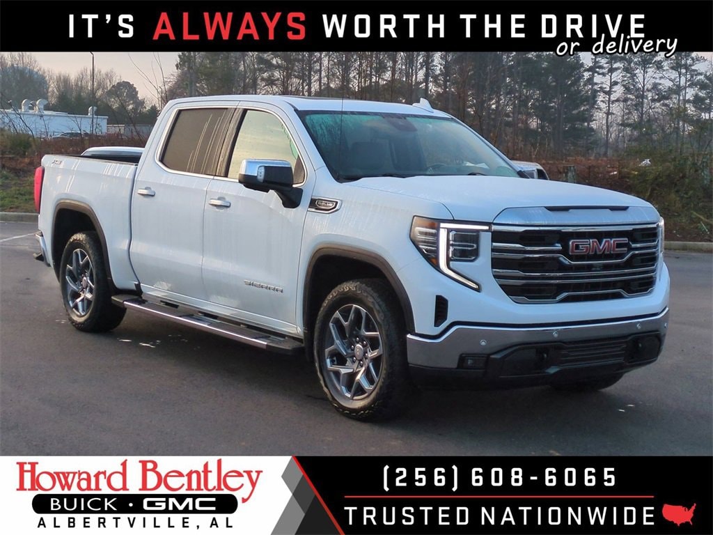 2022 GMC Sierra SLT's photo