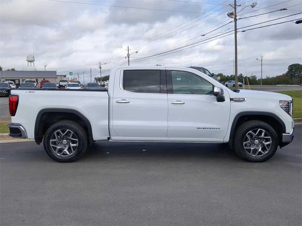 Used 2025 GMC Sierra 1500 SLT Truck