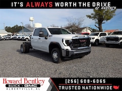 2026 GMC Sierra 3500 HD Chassis Cab Pro Truck