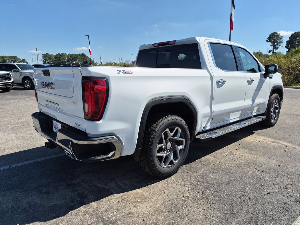 New 2026 GMC Sierra 1500 SLT Truck New 2026 GMC Sierra 1500 SLT Truck — photo 3 of 4
