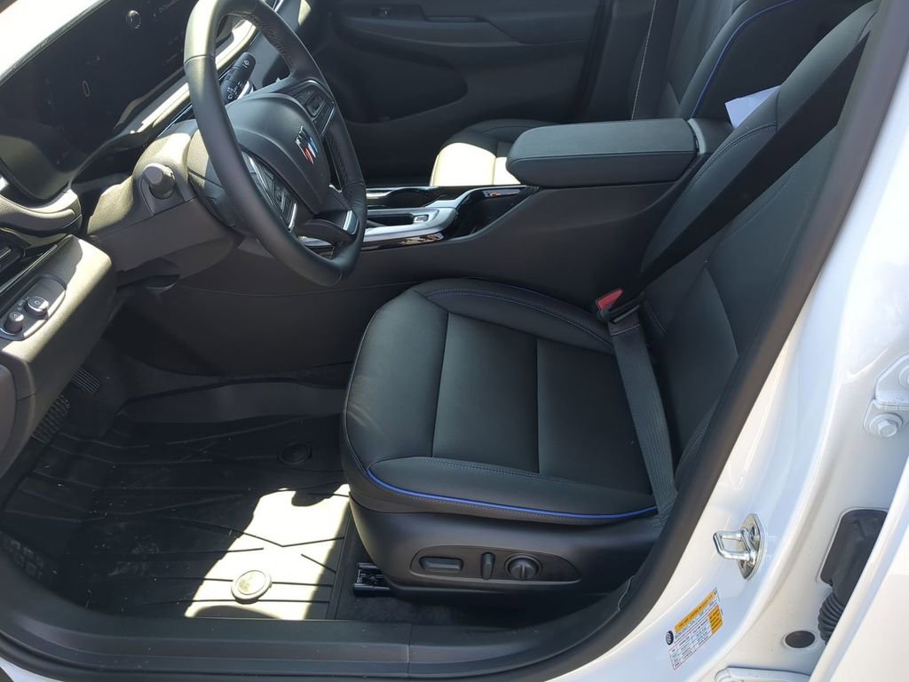 2026 Buick Envista Sport Touring - Photo 17