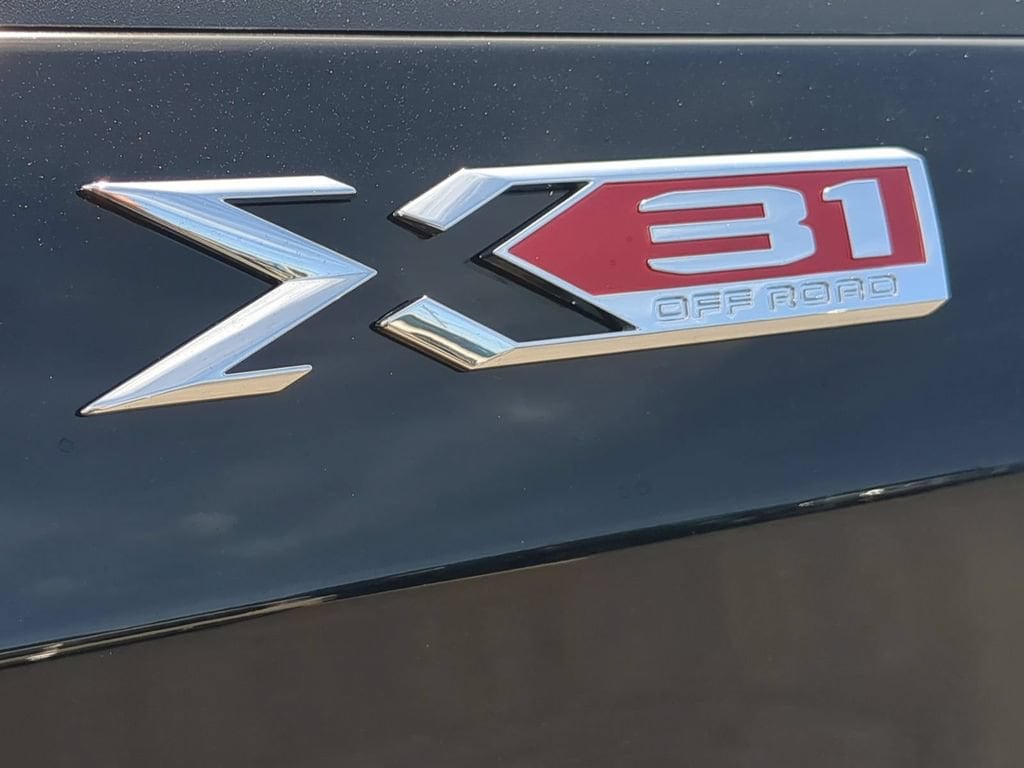 2026 GMC Sierra 1500 SLT - Photo 32