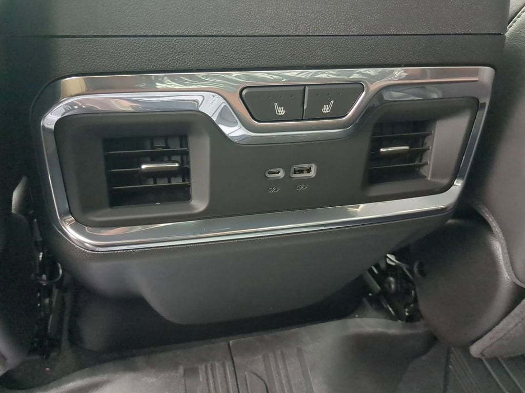 2026 GMC Sierra 2500HD Denali Ultimate - Photo 21