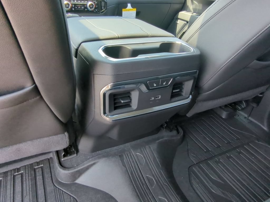 2026 GMC Sierra 1500 SLT - Photo 21
