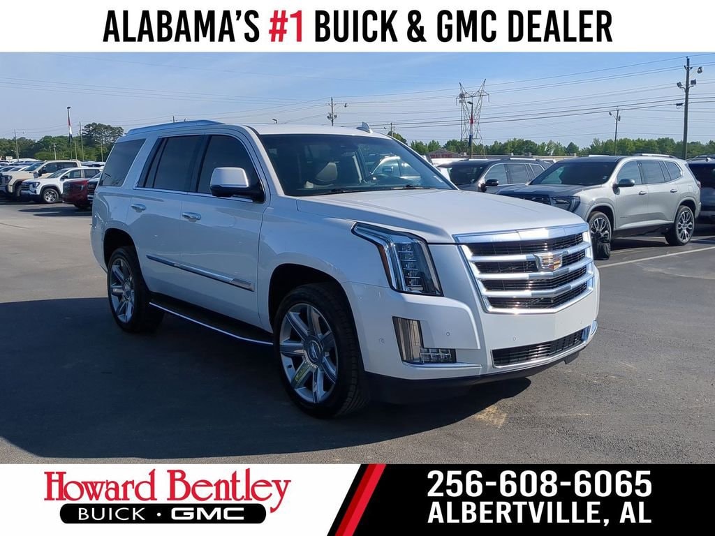 2017 Cadillac Escalade 2WD Luxury's photo