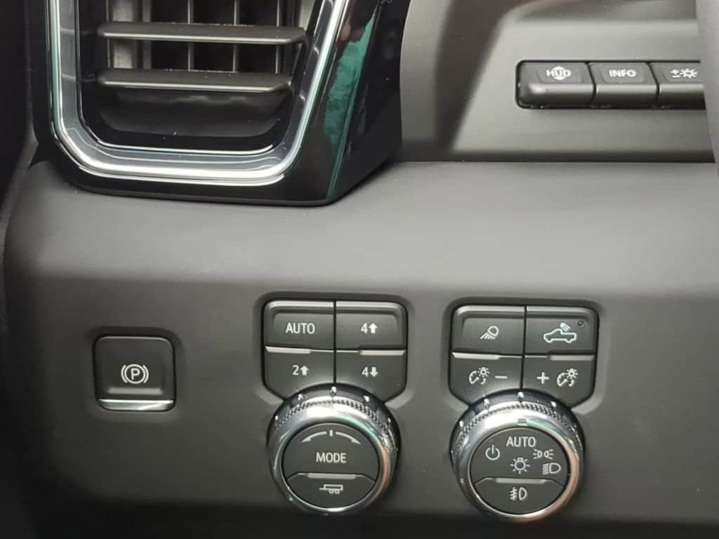 2026 GMC Sierra 1500 Denali - Photo 17