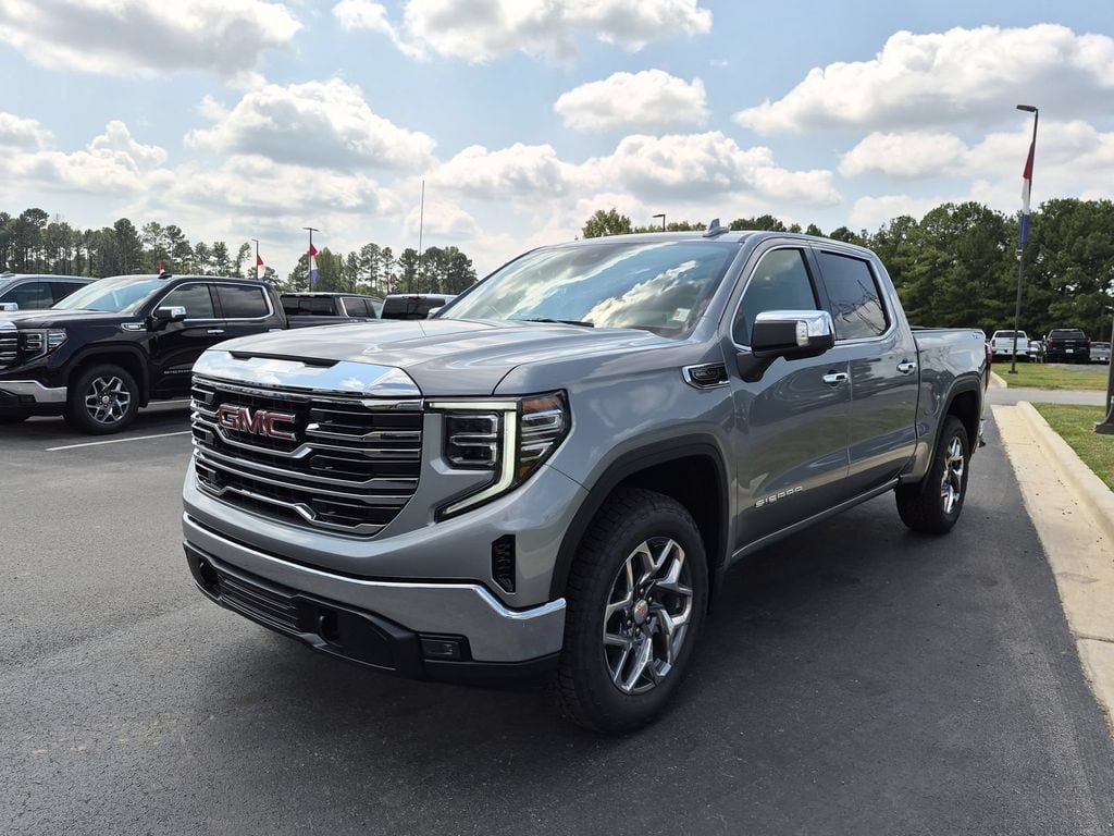 2026 GMC Sierra 1500 SLT - Photo 7