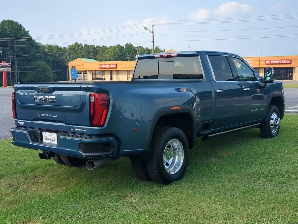 Used 2025 GMC Sierra 3500 HD Denali Ultimate DRW Truck