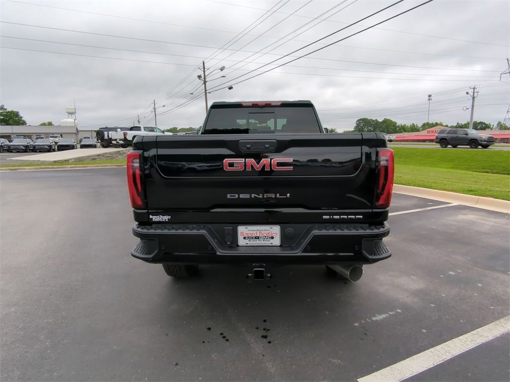 2025 Gmc Sierra 2500 HD Denali photo 4