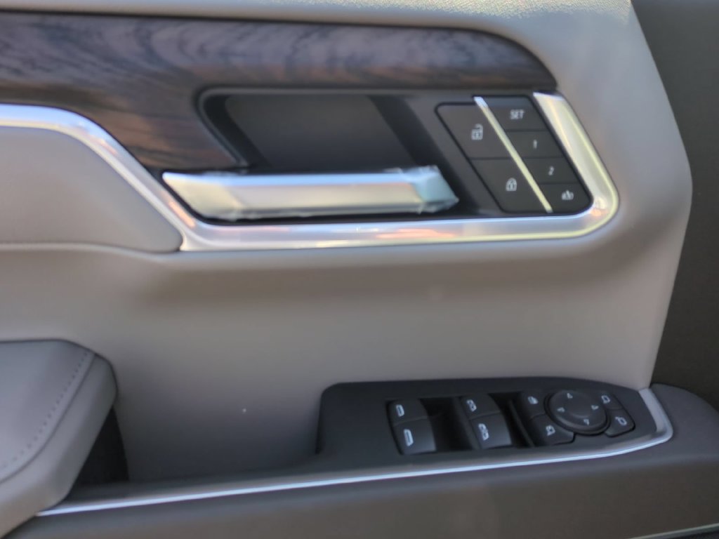 2026 GMC Sierra 1500 SLT - Photo 23