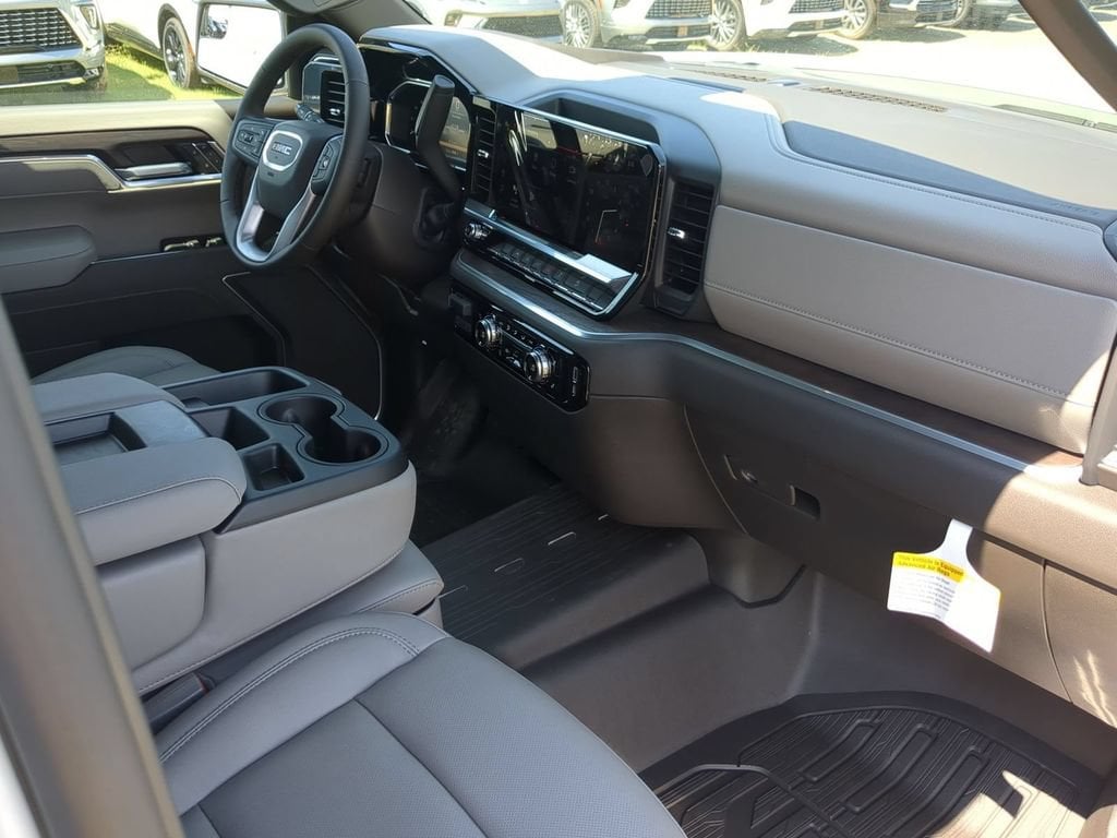 2026 GMC Sierra 1500 SLT - Photo 26
