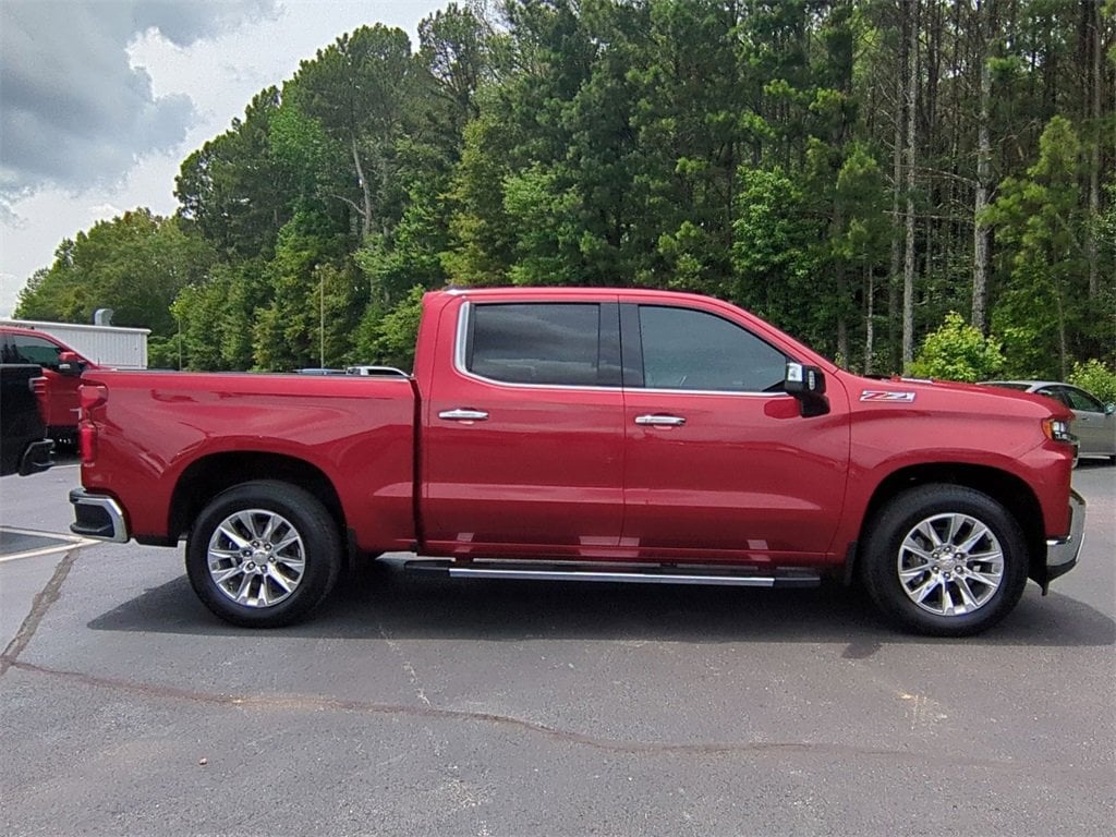 Used 2020 Chevrolet Silverado 1500 LTZ with VIN 3GCUYGET4LG258737 for sale in Albertville, AL