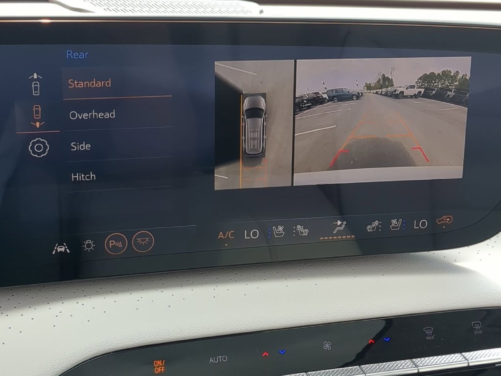 2026 Buick Enclave Avenir - Photo 14