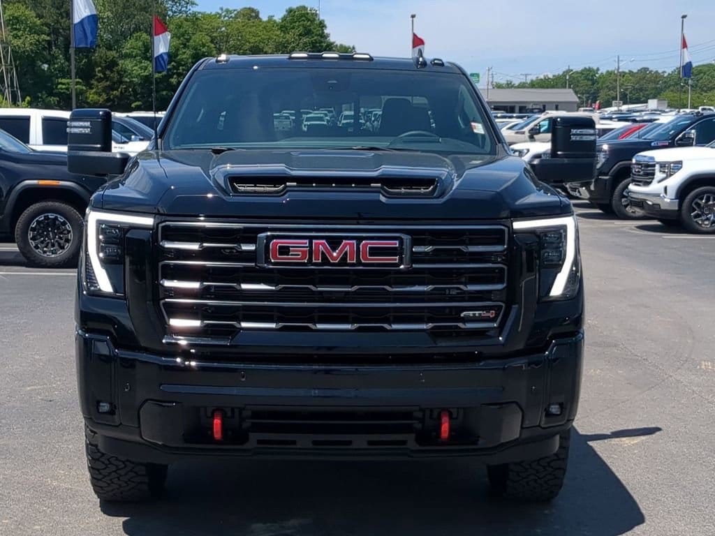 2026 GMC Sierra 2500HD AT4 - Photo 8