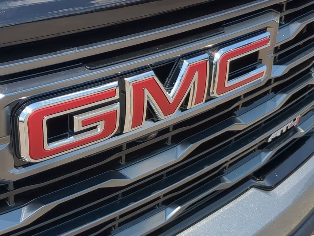 2026 GMC Acadia AT4 - Photo 30