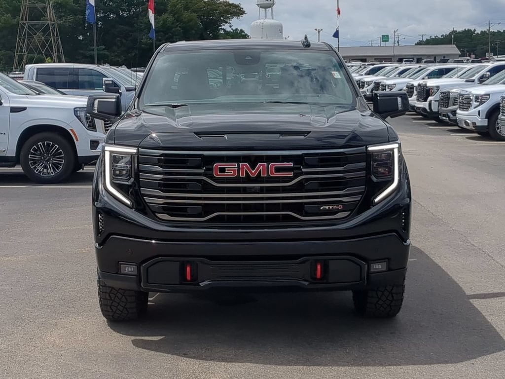 2026 GMC Sierra 1500 AT4 - Photo 8