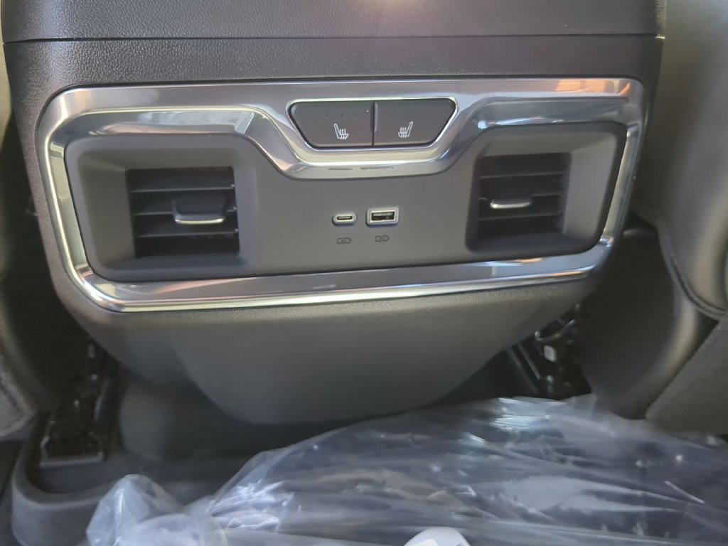 2026 GMC Sierra 1500 Denali Ultimate - Photo 20