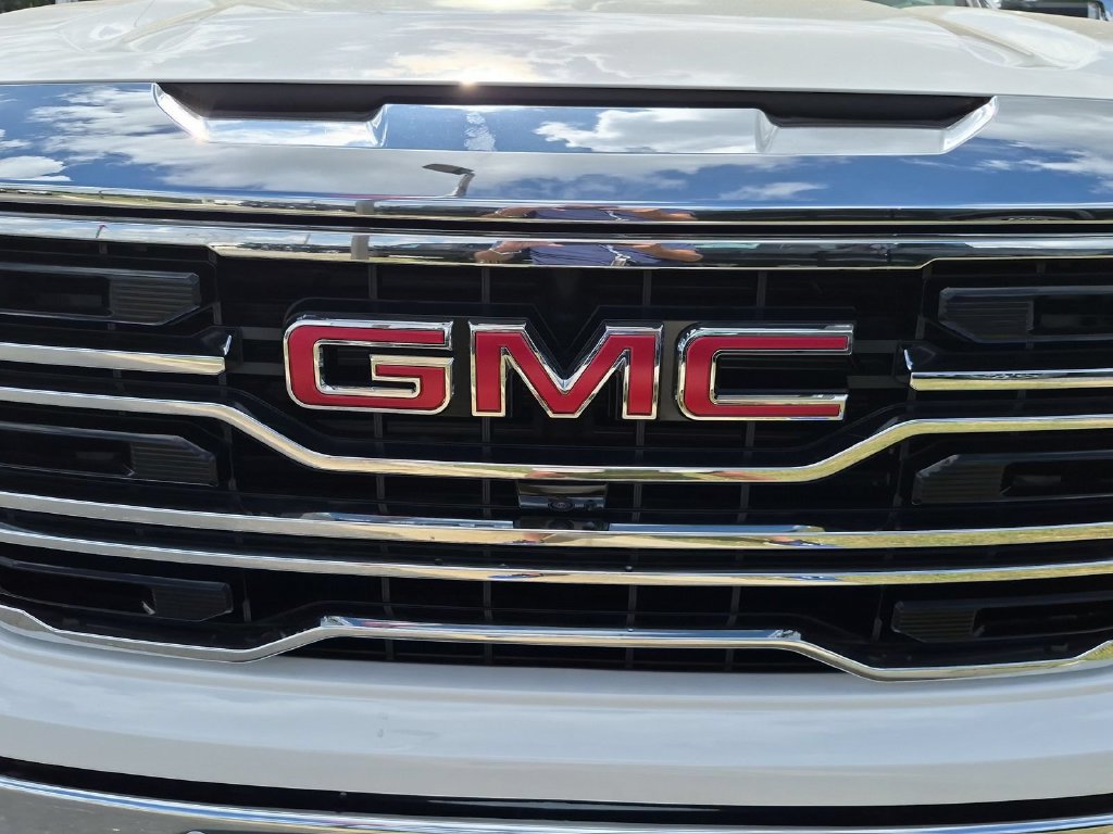 2026 GMC Sierra 1500 SLT - Photo 30