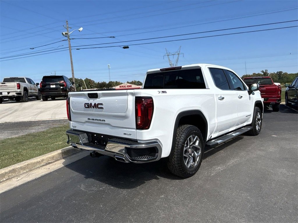 2026 Gmc Sierra 1500 SLT photo 3