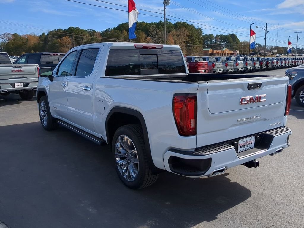 2026 GMC Sierra 1500 Denali - Photo 5
