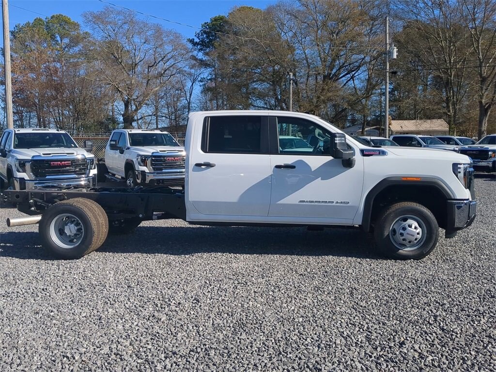 New 2026 GMC Sierra 3500 HD Chassis Cab Pro Truck