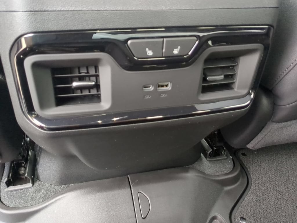 2026 GMC Sierra 1500 AT4 - Photo 21