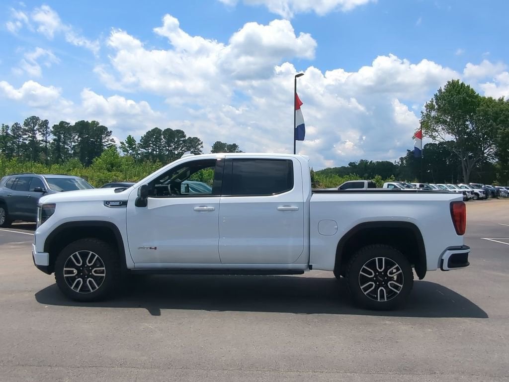 2026 GMC Sierra 1500 AT4 - Photo 6
