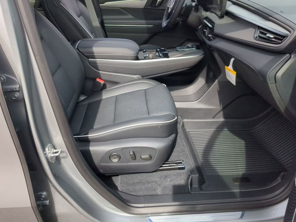 2026 Buick Enclave Preferred - Photo 28