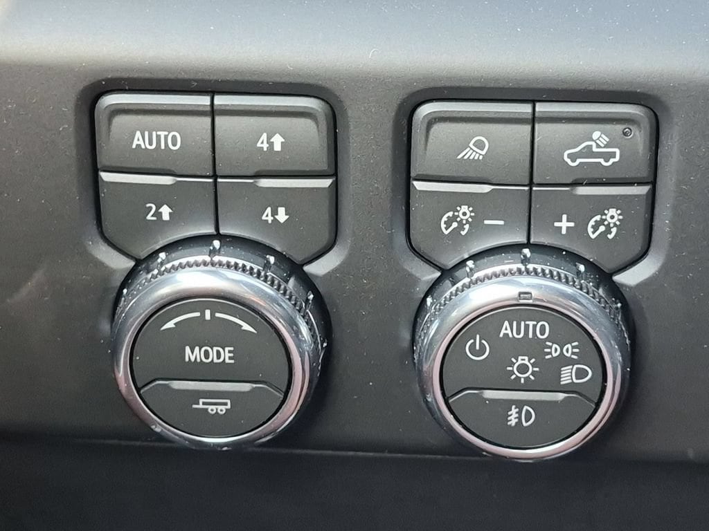 2026 GMC Sierra 1500 Denali Ultimate - Photo 17